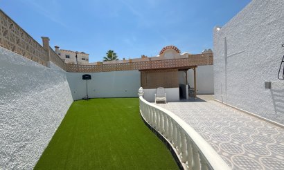 Resale - Bungalow - Orihuela Costa - Blue Lagoon