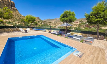 Resale - Villa - Crevillente - Crevillent
