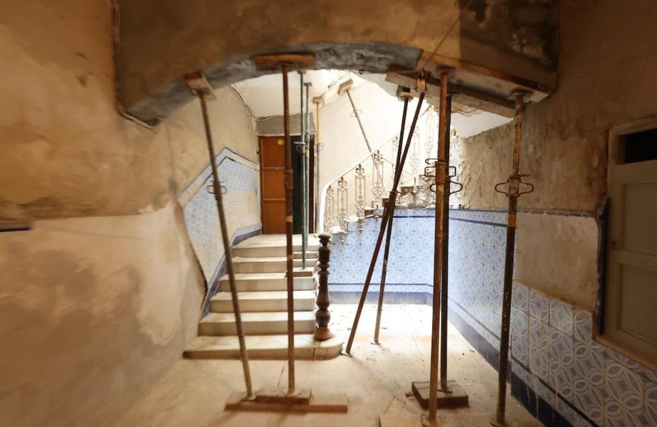 Resale - Building - Orihuela - Zona Centro