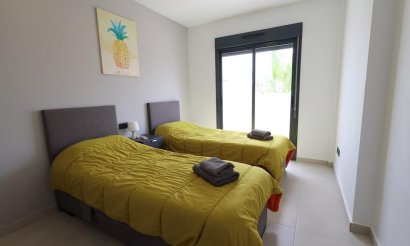 Resale - Bungalow - Guardamar del Segura - El Raso