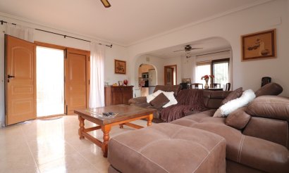 Resale - Villa - Formentera del Segura - Fincas de La Vega