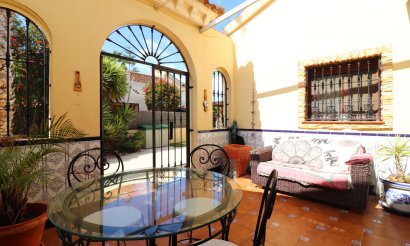 Resale - Villa - Formentera del Segura - Fincas de La Vega