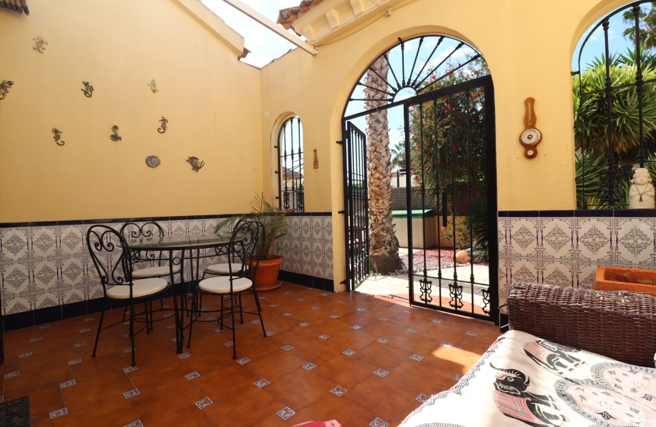 Resale - Villa - Formentera del Segura - Fincas de La Vega