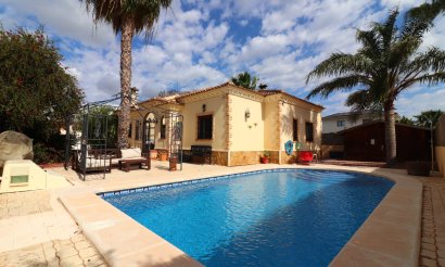 Resale - Villa - Formentera del Segura - Fincas de La Vega