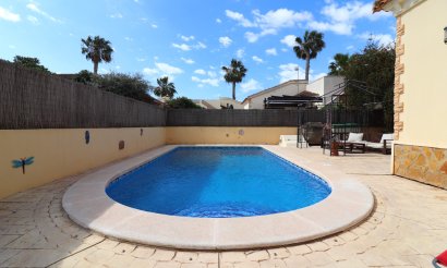 Resale - Villa - Formentera del Segura - Fincas de La Vega