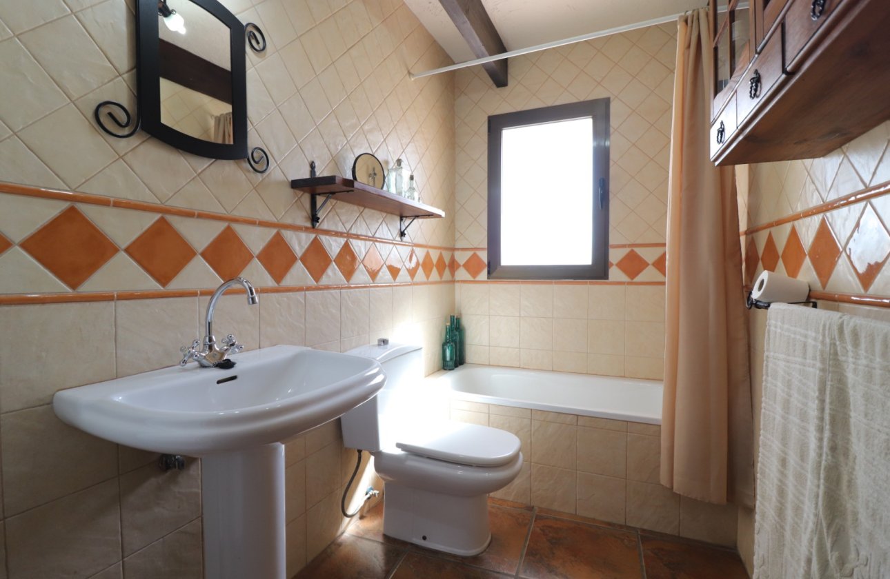 Resale - Villa - Albatera - Albatera - Country