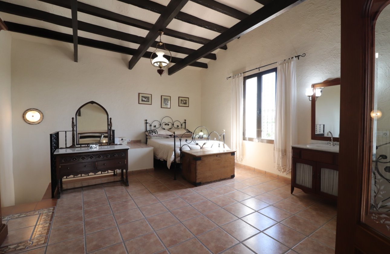 Resale - Villa - Albatera - Albatera - Country