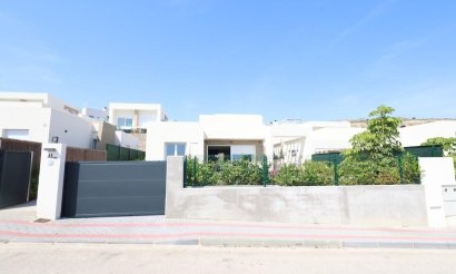 Resale - Villa - Algorfa - Comunidad valenciana