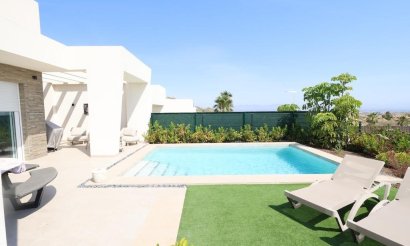 Resale - Villa - Algorfa - Comunidad valenciana