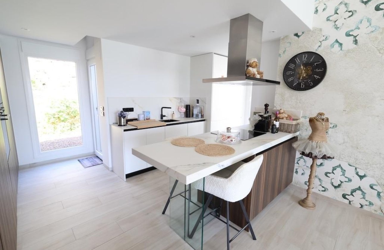 Resale - Villa - Algorfa - Comunidad valenciana