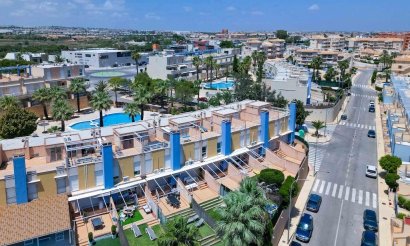 Resale - Townhouse - Orihuela Costa - Campoamor