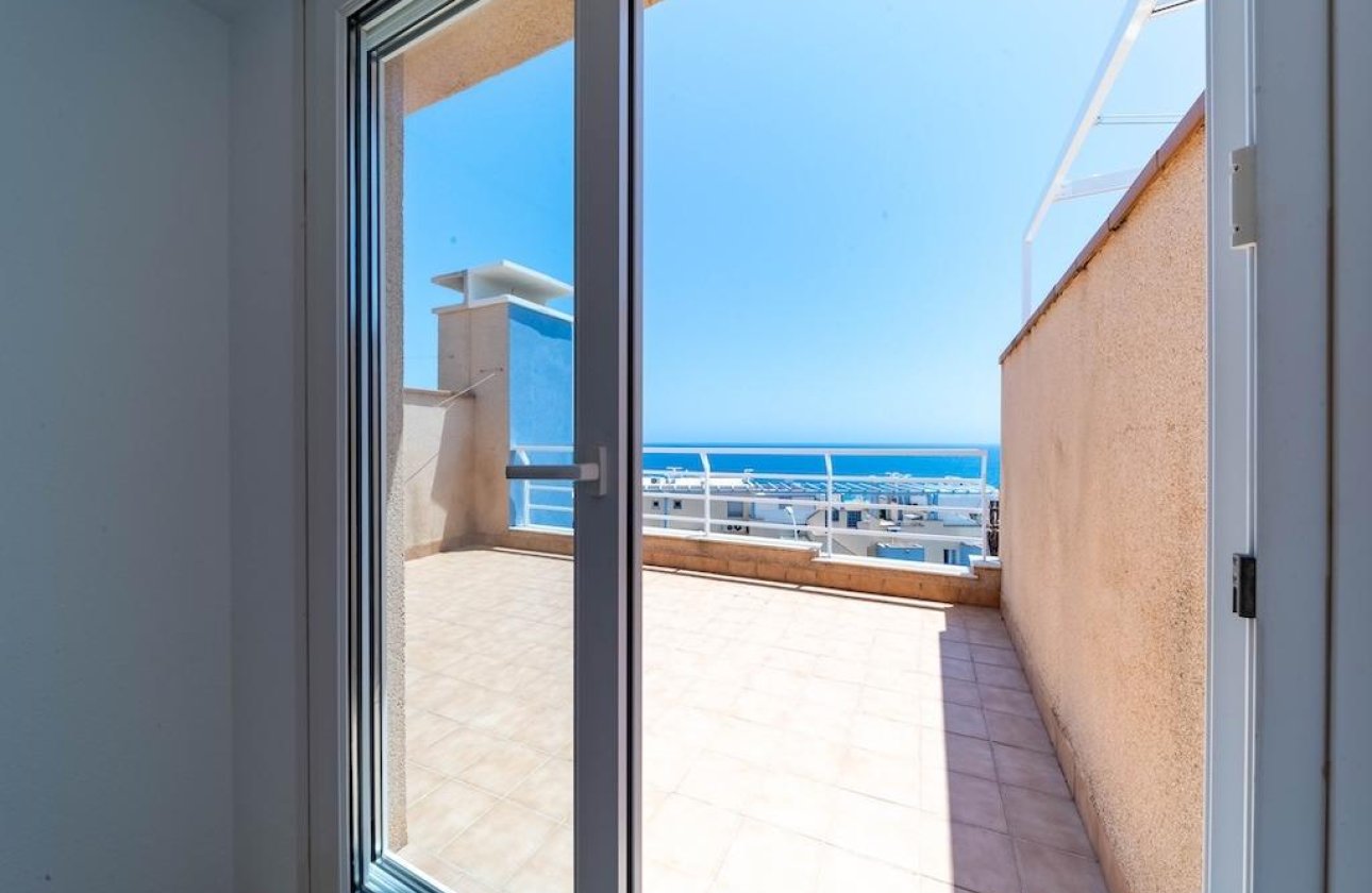 Resale - Townhouse - Orihuela Costa - Campoamor