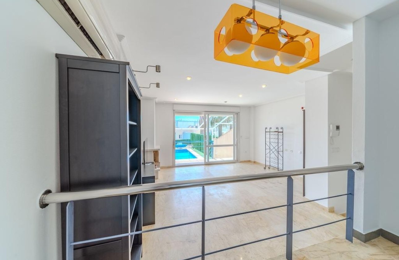 Resale - Townhouse - Orihuela Costa - Campoamor