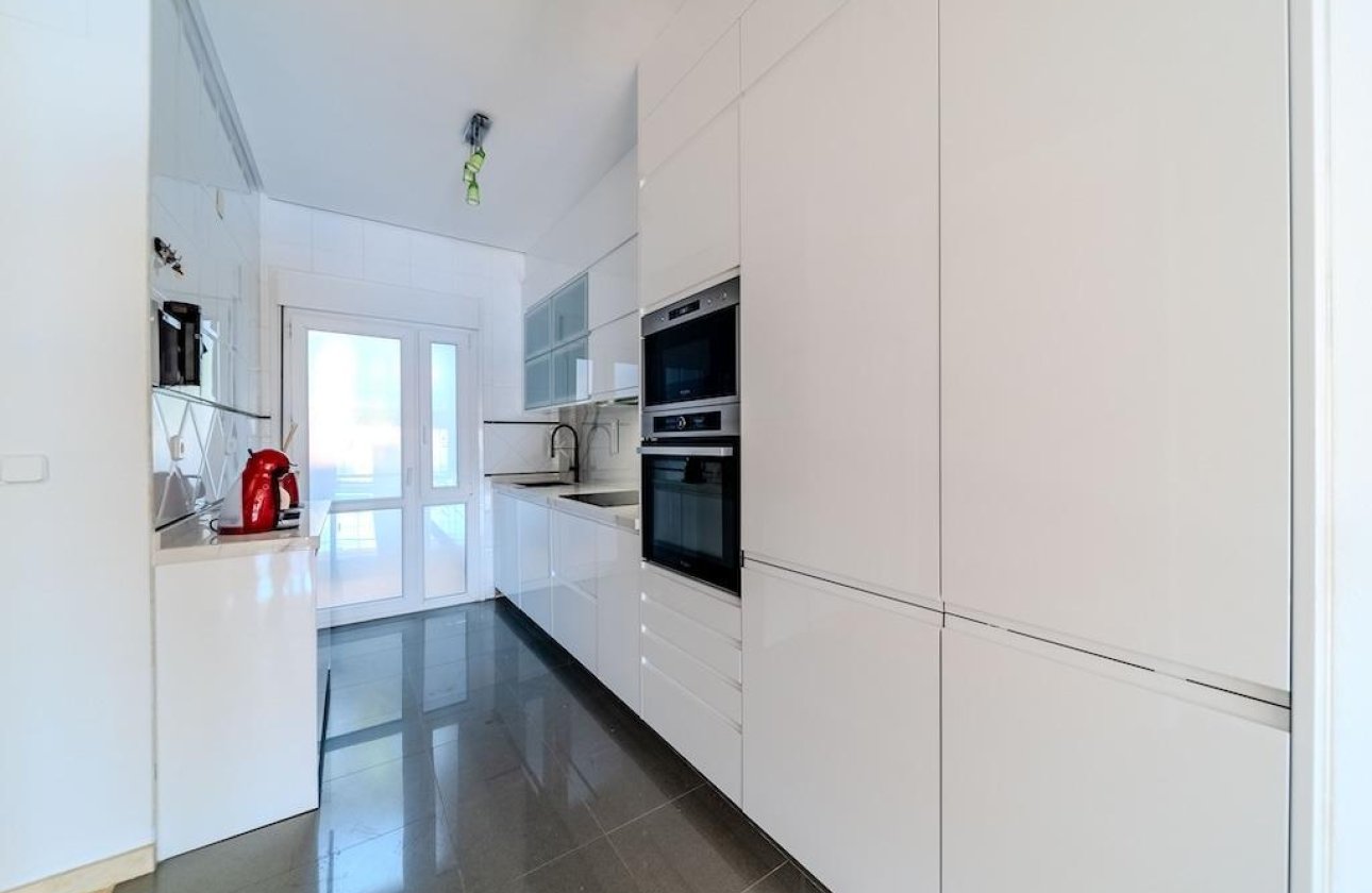 Resale - Townhouse - Orihuela Costa - Campoamor