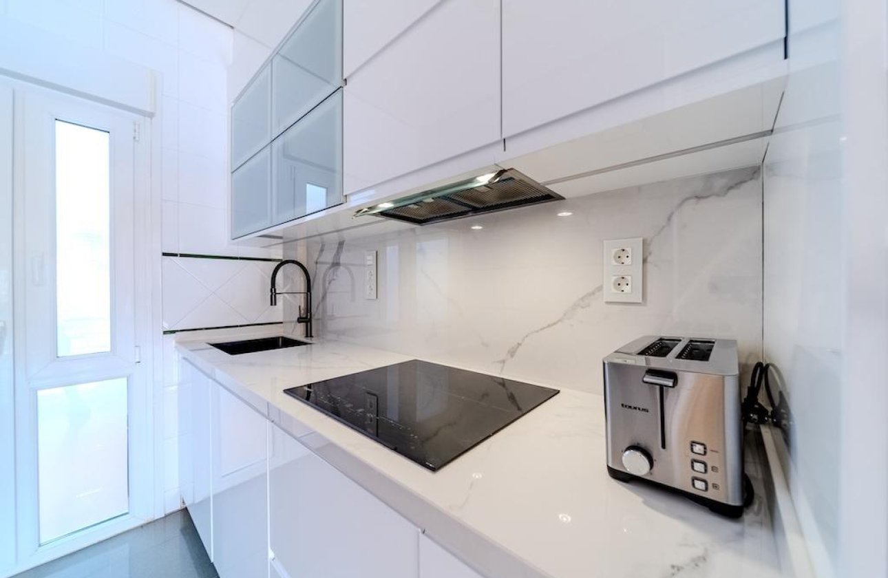 Resale - Townhouse - Orihuela Costa - Campoamor