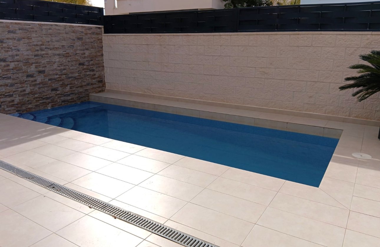 Resale - Villa - Benijofar - Benijofar - Village