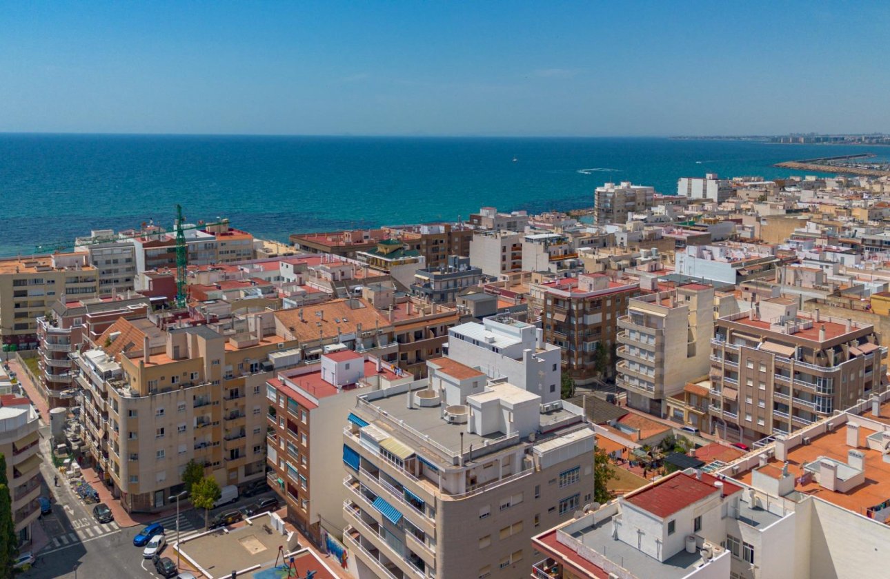 Resale - Apartment / flat - Torrevieja - Playa del Cura