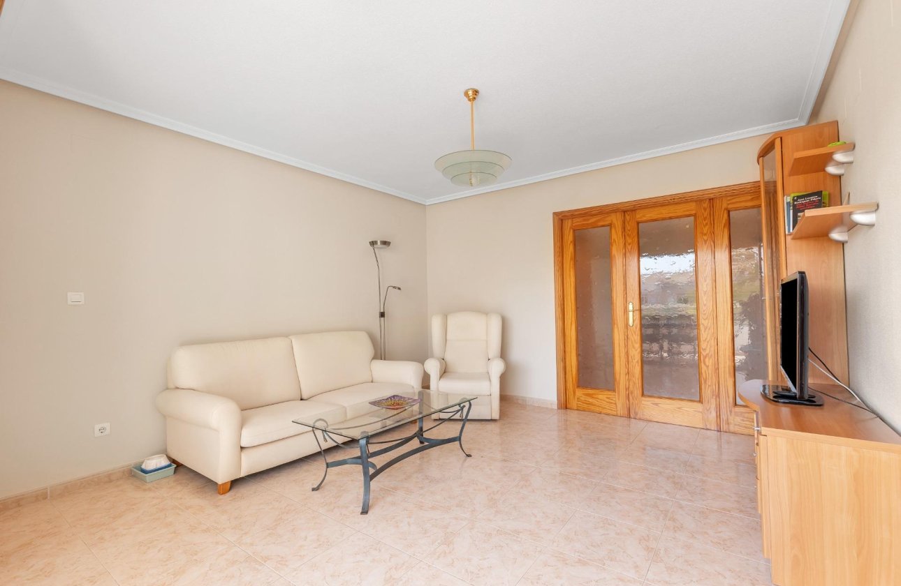 Resale - Apartment / flat - Torrevieja - Playa del Cura