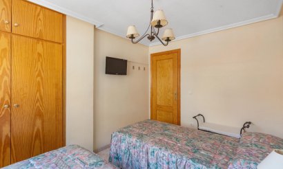 Resale - Apartment / flat - Torrevieja - Playa del Cura