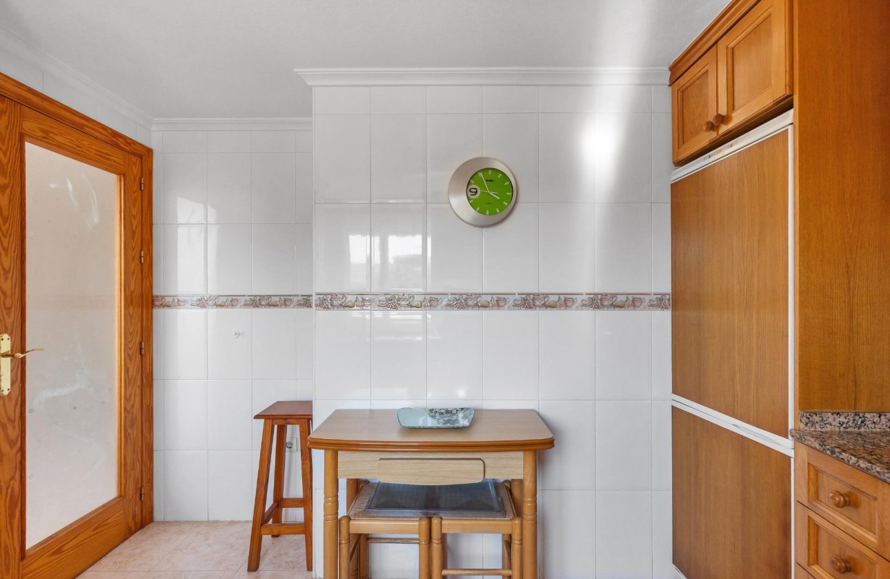 Resale - Apartment / flat - Torrevieja - Playa del Cura