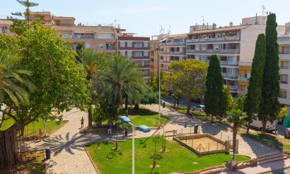 Resale - Apartment / flat - Torrevieja - Playa del Cura