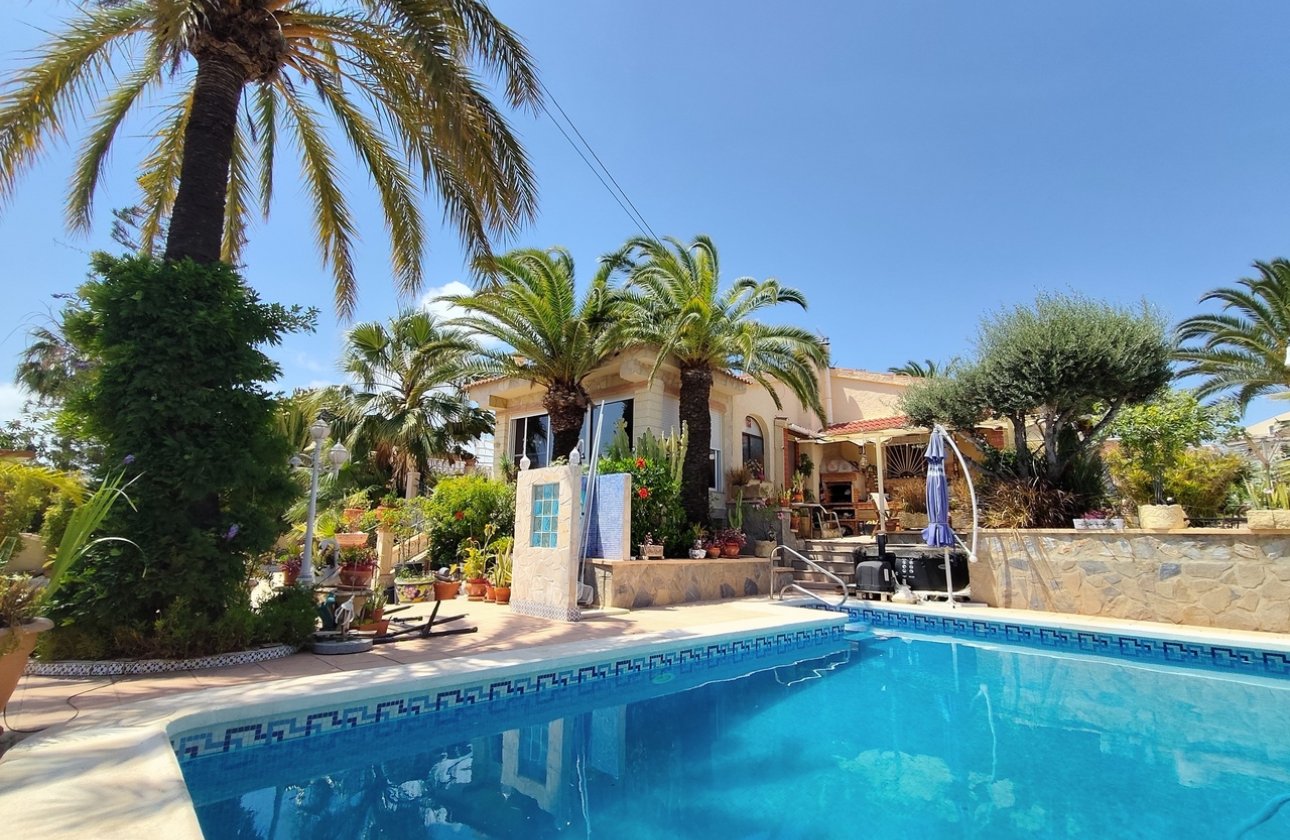 Resale - Villa - Ciudad Quesada