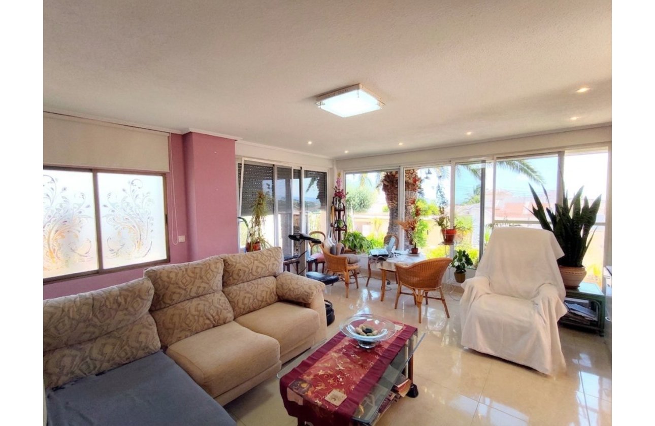 Resale - Villa - Ciudad Quesada