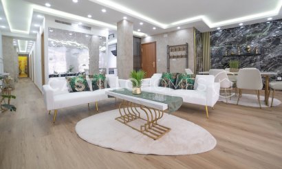 Resale - Apartment / flat - Torrevieja - Centro