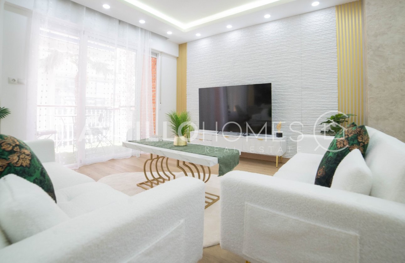 Resale - Apartment / flat - Torrevieja - Centro
