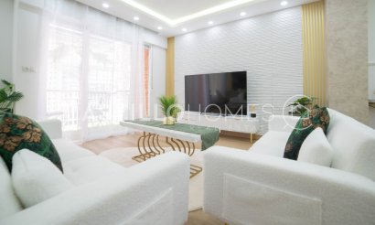 Resale - Apartment / flat - Torrevieja - Centro