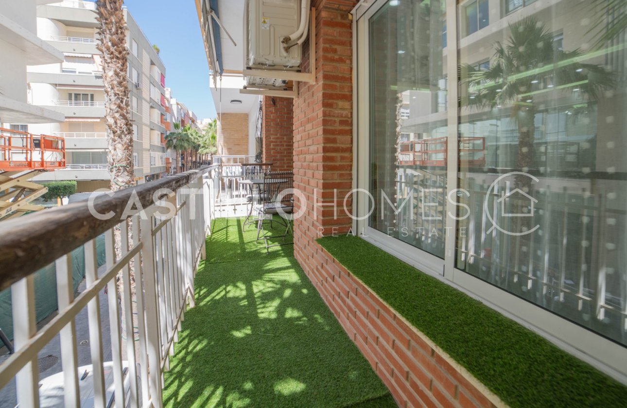 Resale - Apartment / flat - Torrevieja - Centro