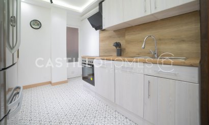 Resale - Apartment / flat - Torrevieja - Centro