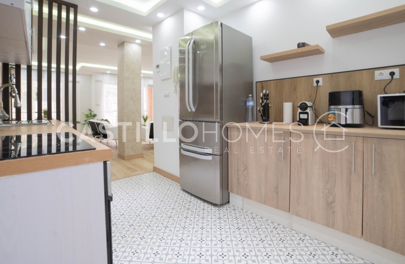 Resale - Apartment / flat - Torrevieja - Centro