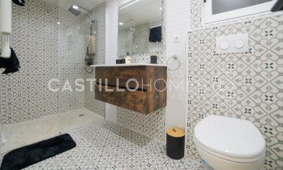 Resale - Apartment / flat - Torrevieja - Centro