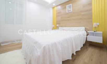 Resale - Apartment / flat - Torrevieja - Centro