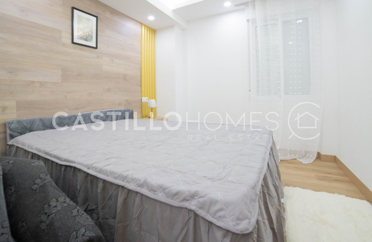 Resale - Apartment / flat - Torrevieja - Centro