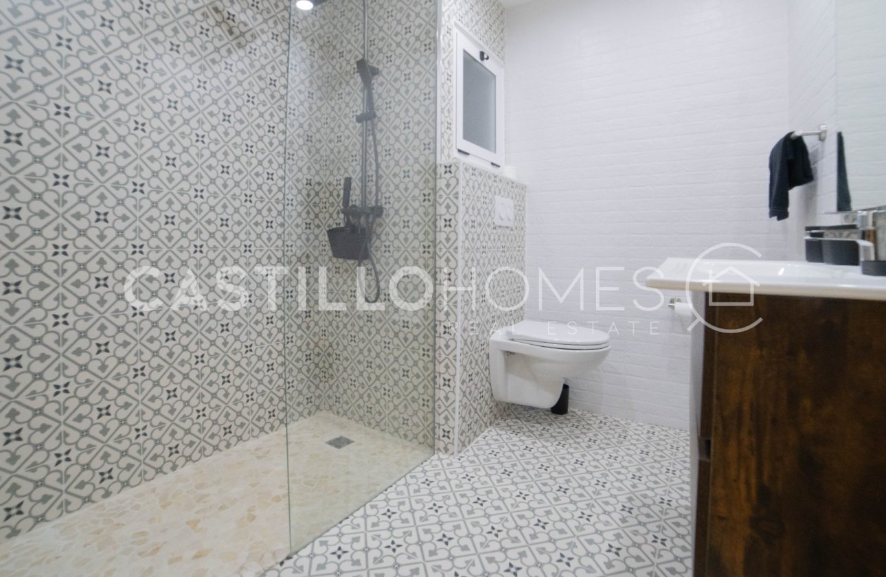 Resale - Apartment / flat - Torrevieja - Centro