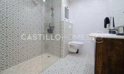 Resale - Apartment / flat - Torrevieja - Centro