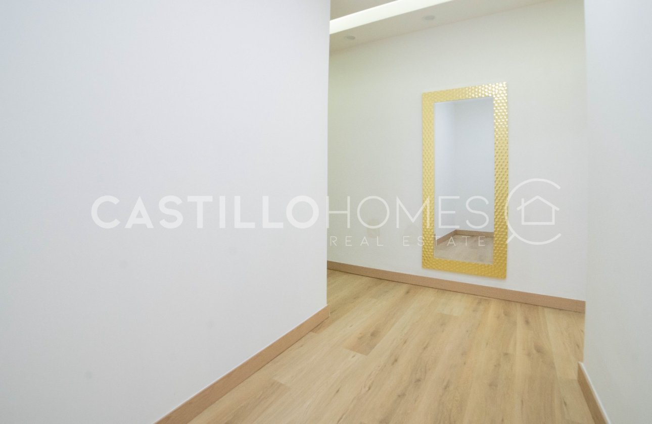 Resale - Apartment / flat - Torrevieja - Centro