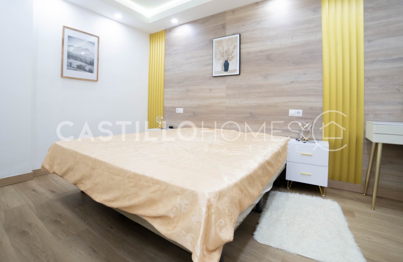 Resale - Apartment / flat - Torrevieja - Centro