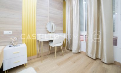 Resale - Apartment / flat - Torrevieja - Centro