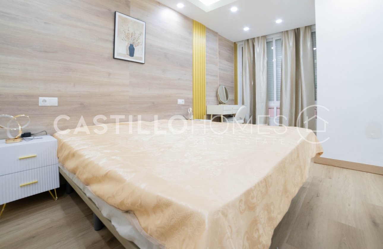 Resale - Apartment / flat - Torrevieja - Centro