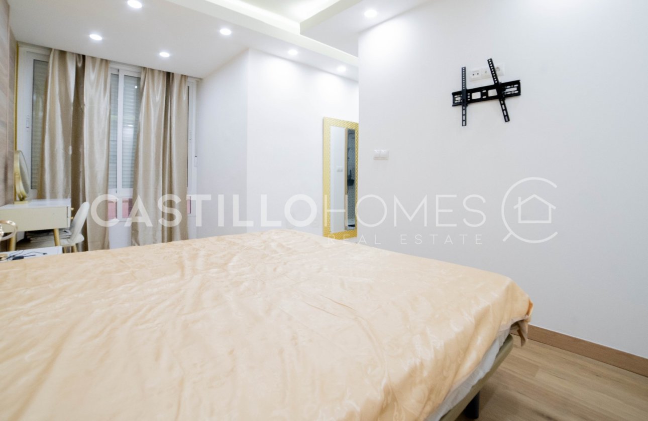 Resale - Apartment / flat - Torrevieja - Centro
