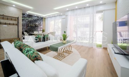 Resale - Apartment / flat - Torrevieja - Centro