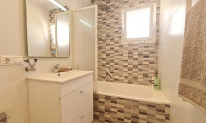 Resale - Villa - Orihuela Costa - La Florida