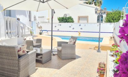 Resale - Villa - Orihuela Costa - La Florida