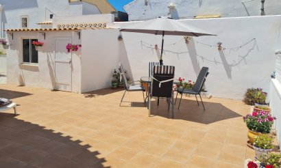 Resale - Villa - Orihuela Costa - La Florida