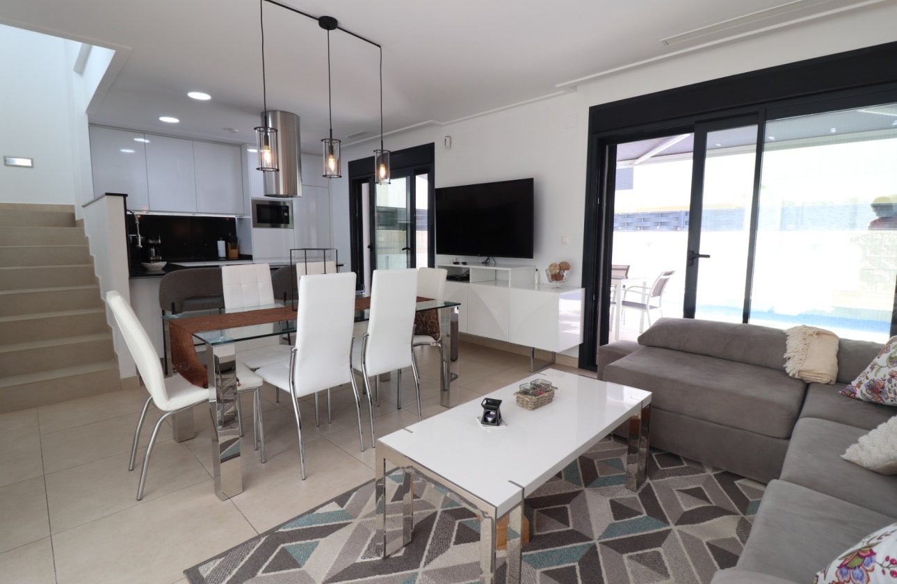 Resale - Villa / Semi detached - Benijofar - Benijofar - Village