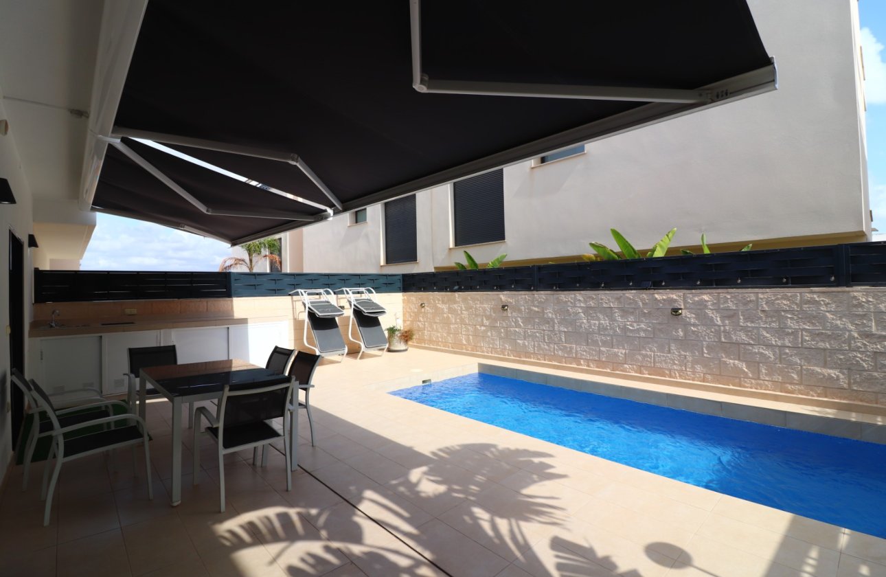 Resale - Villa / Semi detached - Benijofar - Benijofar - Village
