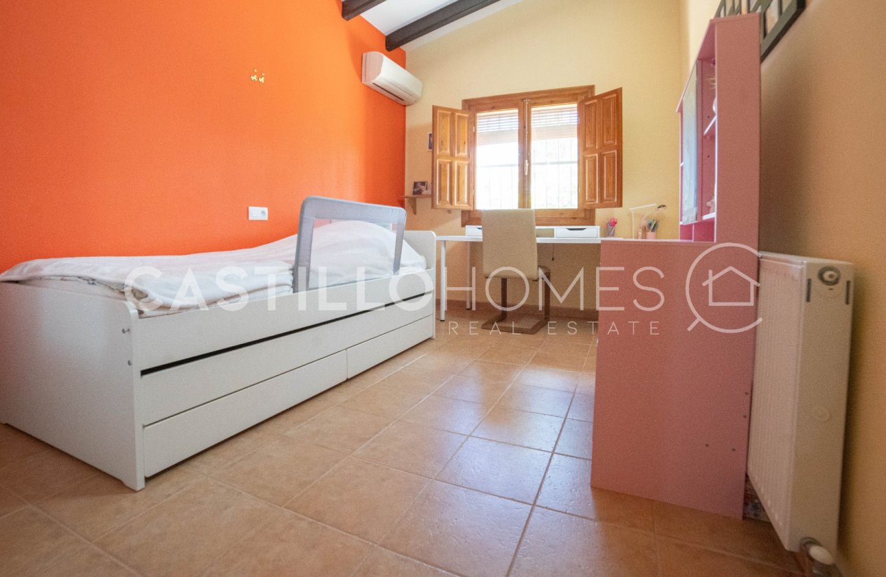 Resale - Villa - Rafal